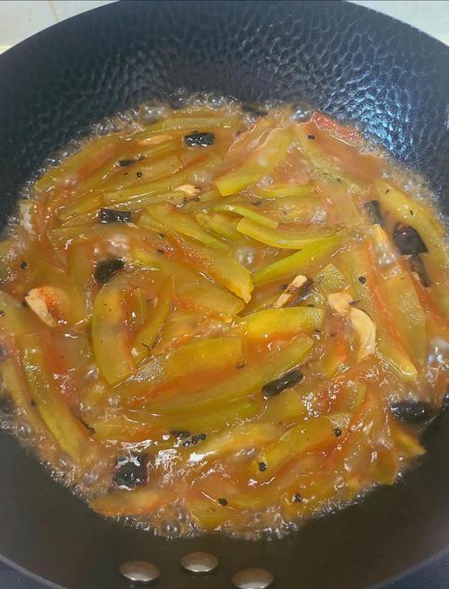 夏日快手开胃下饭菜-炒西瓜皮