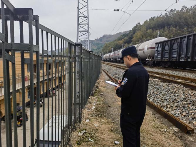 警民同心筑牢安全防线，西安经开区交通治理水平再上新台阶