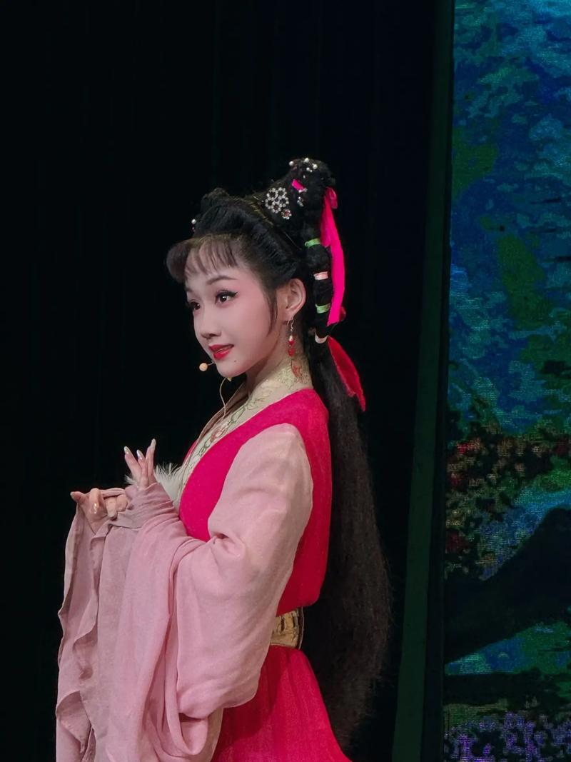 黄梅戏潮流可动人偶首次全国巡展