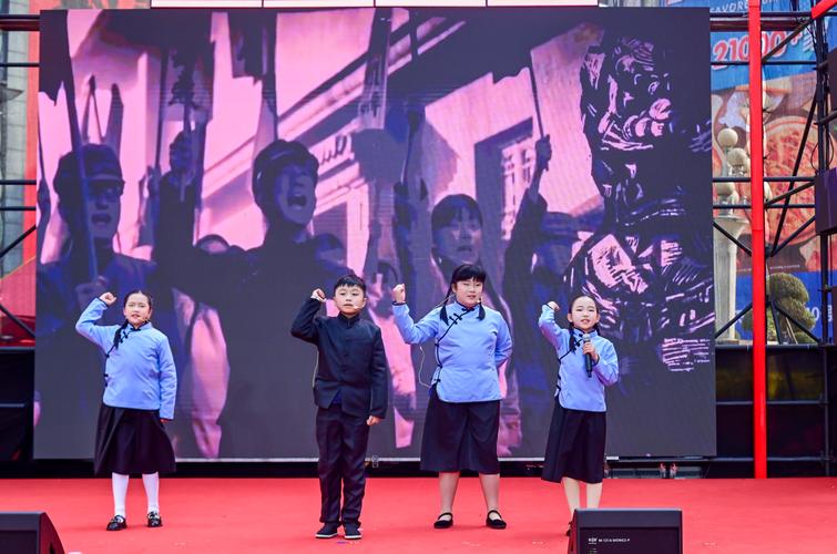 百秒直播、剪纸绝活、童声合唱……2024人民企业社会责任论坛现场精彩纷呈【8】