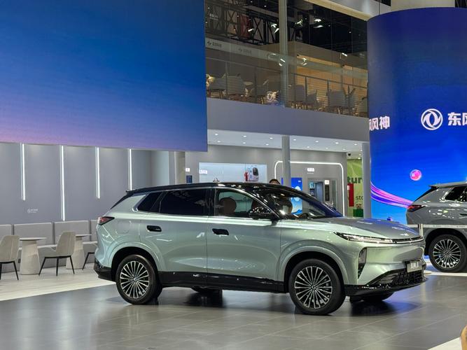 东风风神L8正式上市 限时置换价仅11.39万元起